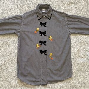 Women’s XS Warner Bros Tweety Cartoon Button Shirt